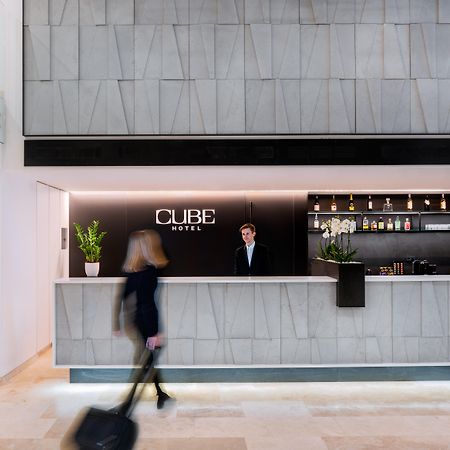 Hotel Cube Praga Exterior foto